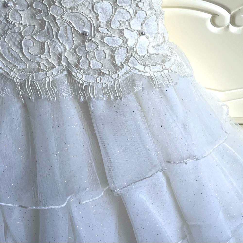 Alice Pi Little Girls Ivory Lace / Tulle Flower Girl / Communion Dress.  Size 4 - Picture 4 of 12